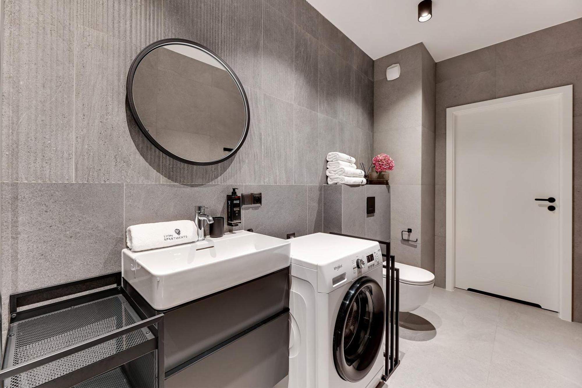 Scala City Center Magic Apartments With Parking By Lion Apartments Гданьск Экстерьер фото