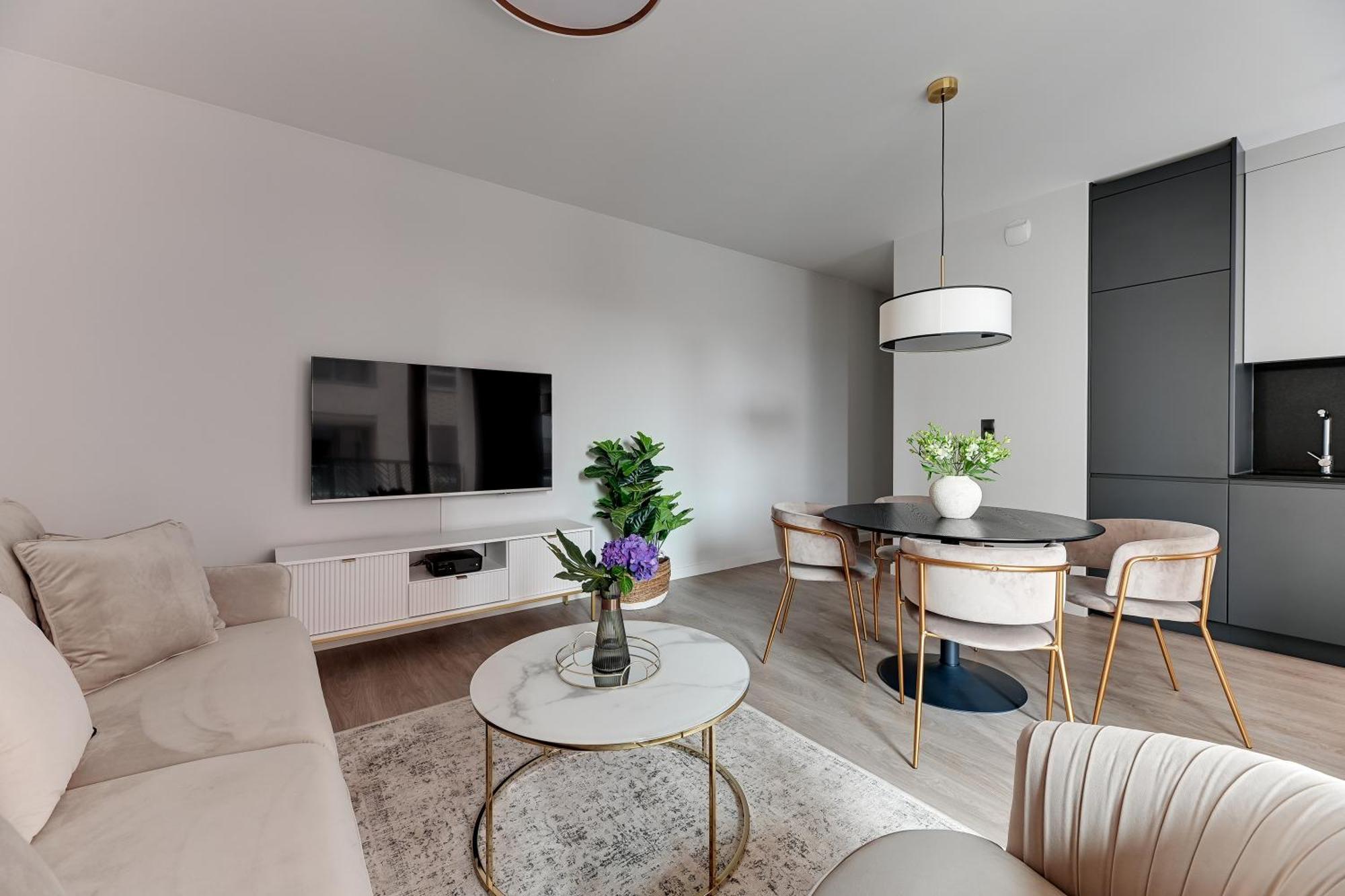 Scala City Center Magic Apartments With Parking By Lion Apartments Гданьск Экстерьер фото