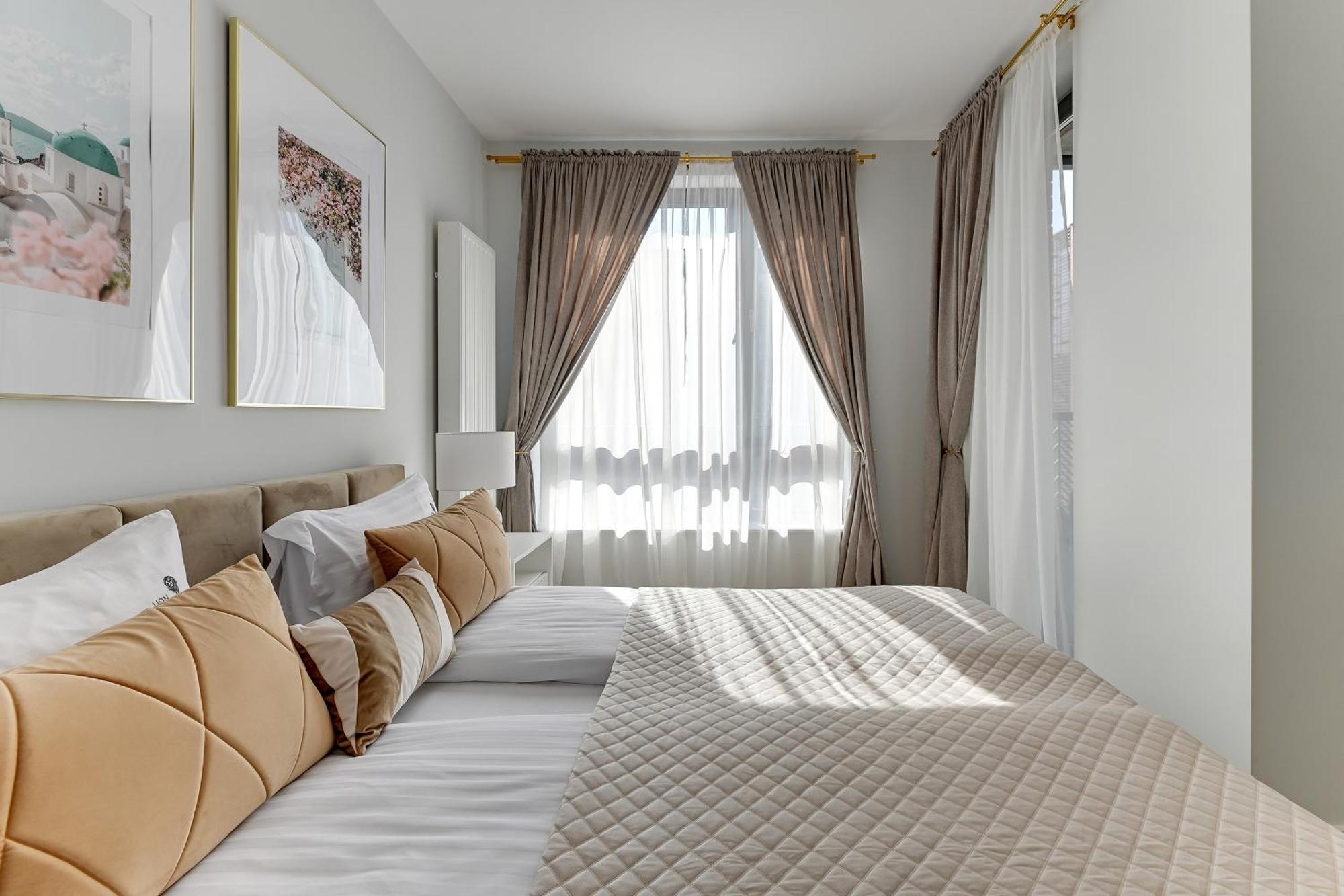 Scala City Center Magic Apartments With Parking By Lion Apartments Гданьск Экстерьер фото