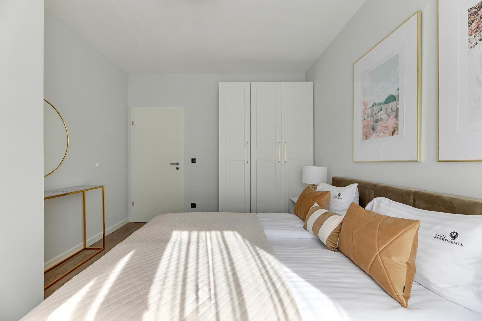 Scala City Center Magic Apartments With Parking By Lion Apartments Гданьск Экстерьер фото