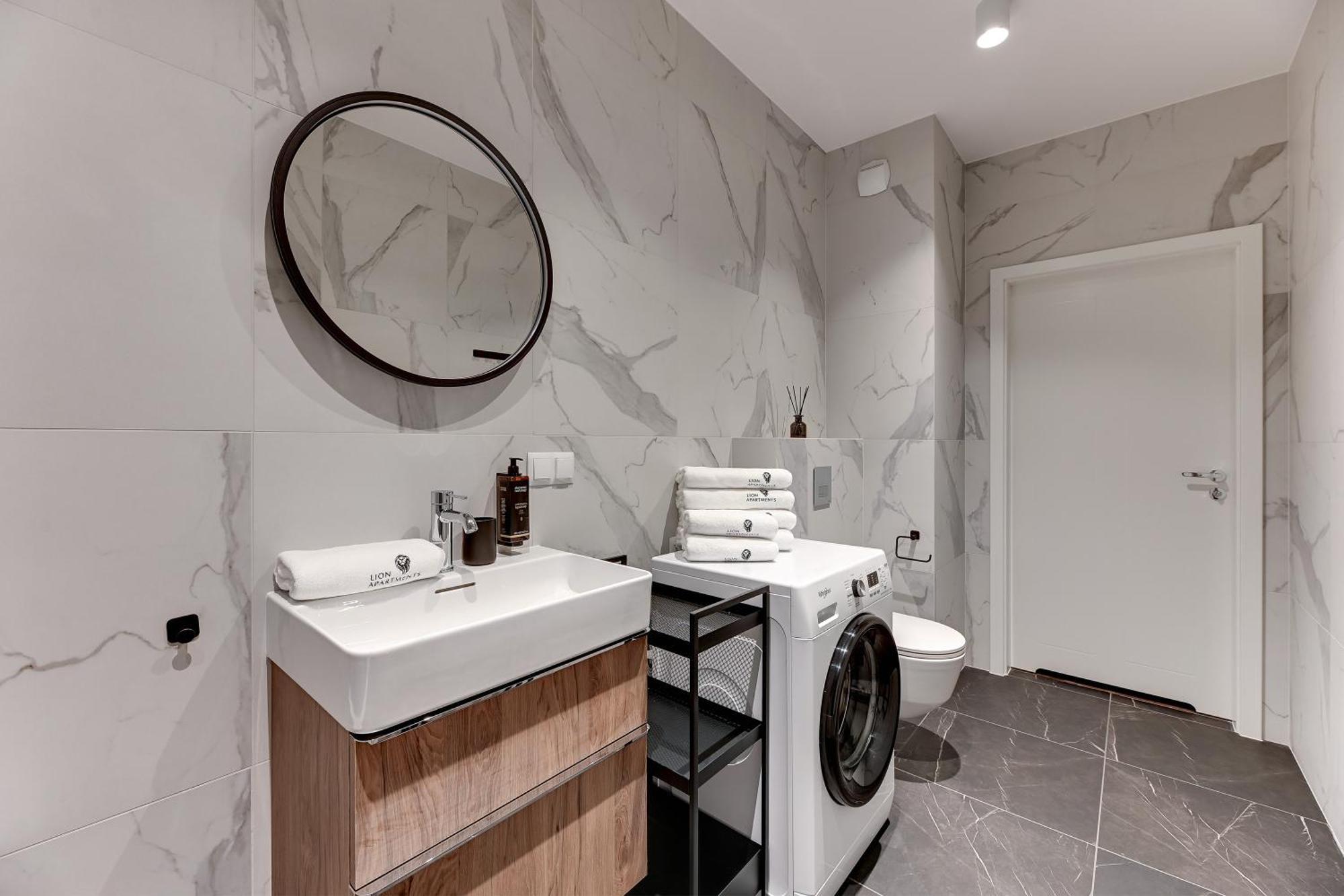 Scala City Center Magic Apartments With Parking By Lion Apartments Гданьск Экстерьер фото