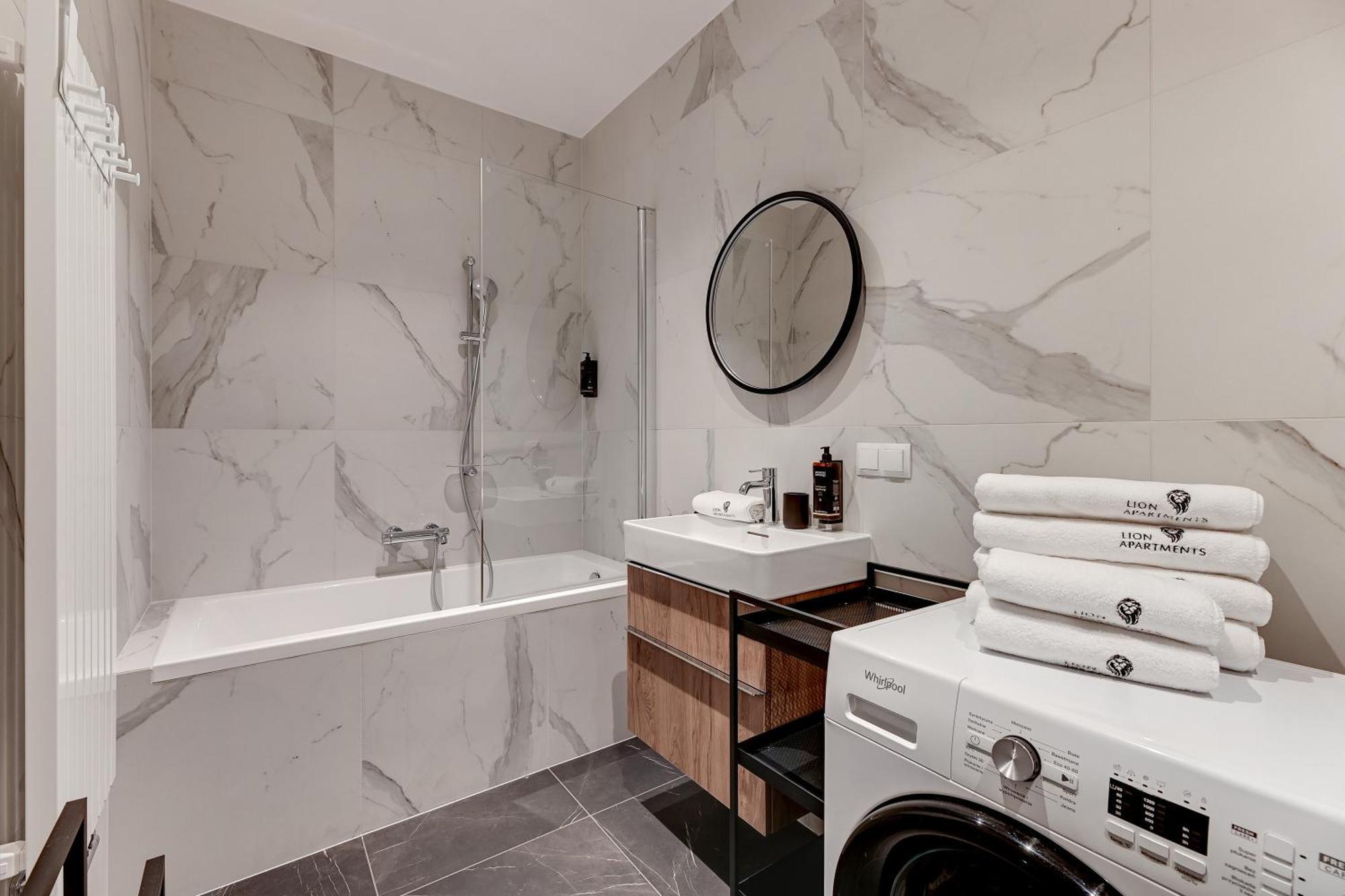 Scala City Center Magic Apartments With Parking By Lion Apartments Гданьск Экстерьер фото